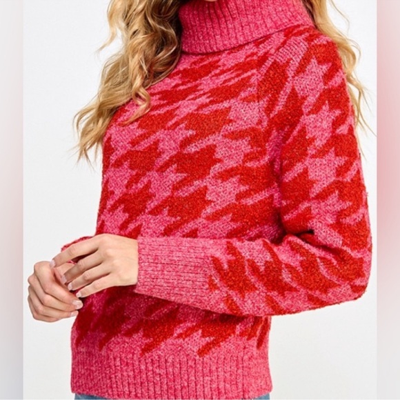 NWOT New Cliche Red and Pink Houndstooth Turtleneck Sweater - Picture 5 of 11